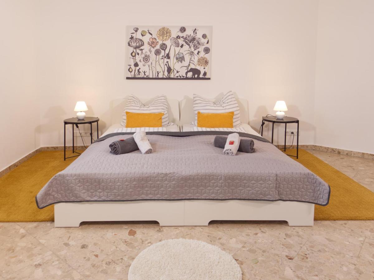 Bohnapartments Elisa - Wohlfuehlapartment Mit 2 Gratis Parkplaetzen Und 3 Schlafzimmern - Wlan - Vollausstattung Ерфурт Екстер'єр фото