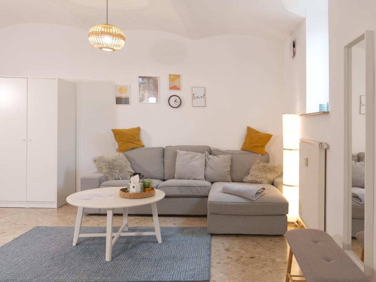 Bohnapartments Elisa - Wohlfuehlapartment Mit 2 Gratis Parkplaetzen Und 3 Schlafzimmern - Wlan - Vollausstattung Ерфурт Екстер'єр фото