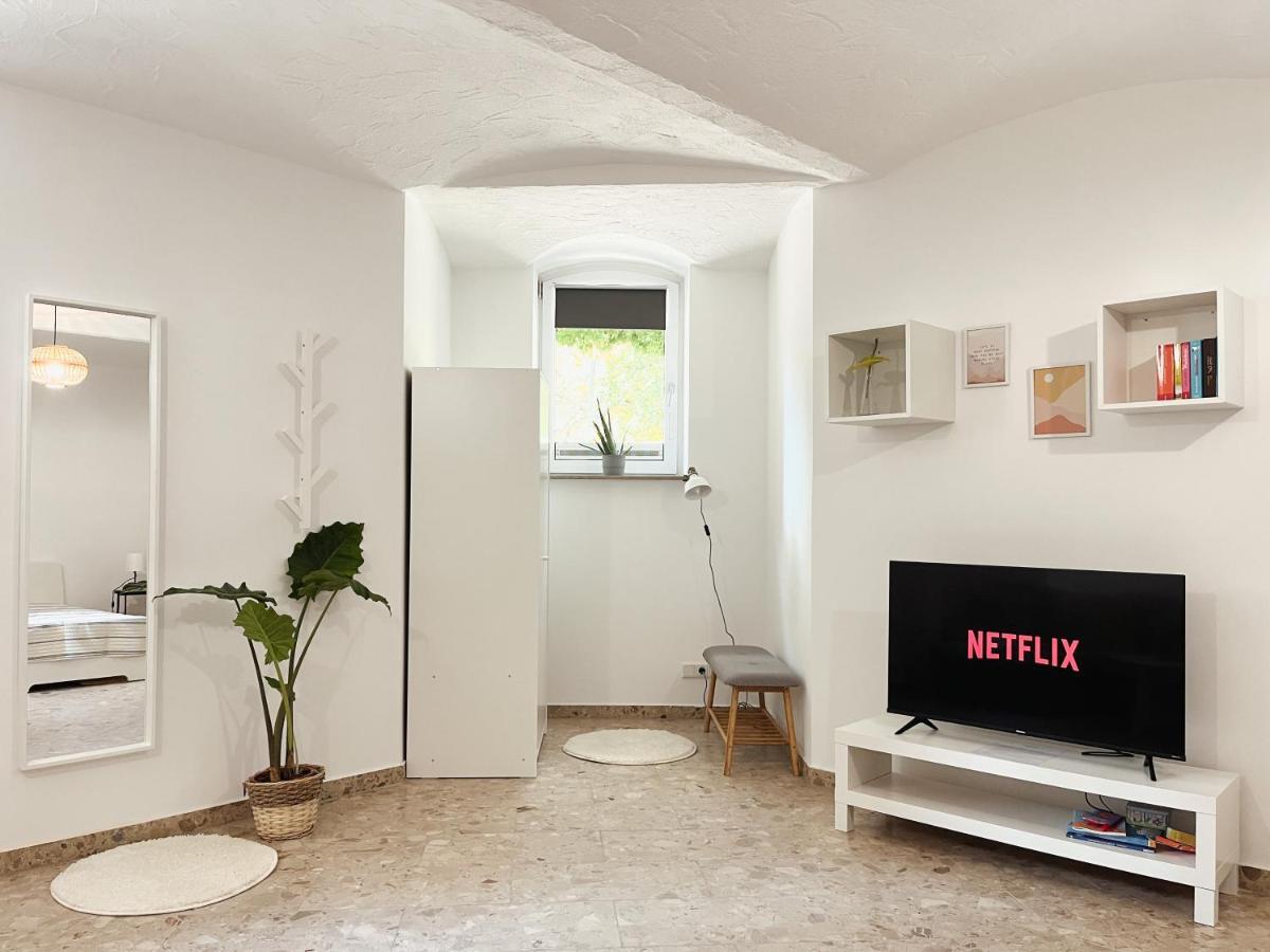 Bohnapartments Elisa - Wohlfuehlapartment Mit 2 Gratis Parkplaetzen Und 3 Schlafzimmern - Wlan - Vollausstattung Ерфурт Екстер'єр фото